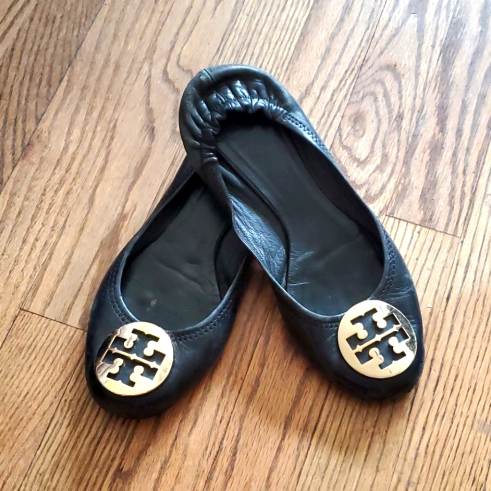Tory Burch Reva flat